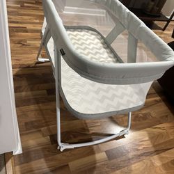 Bassinet 