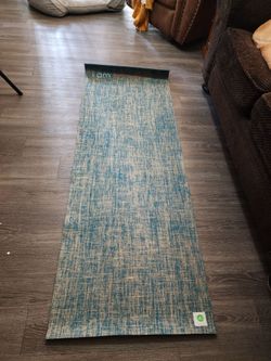 FREE yoga mat