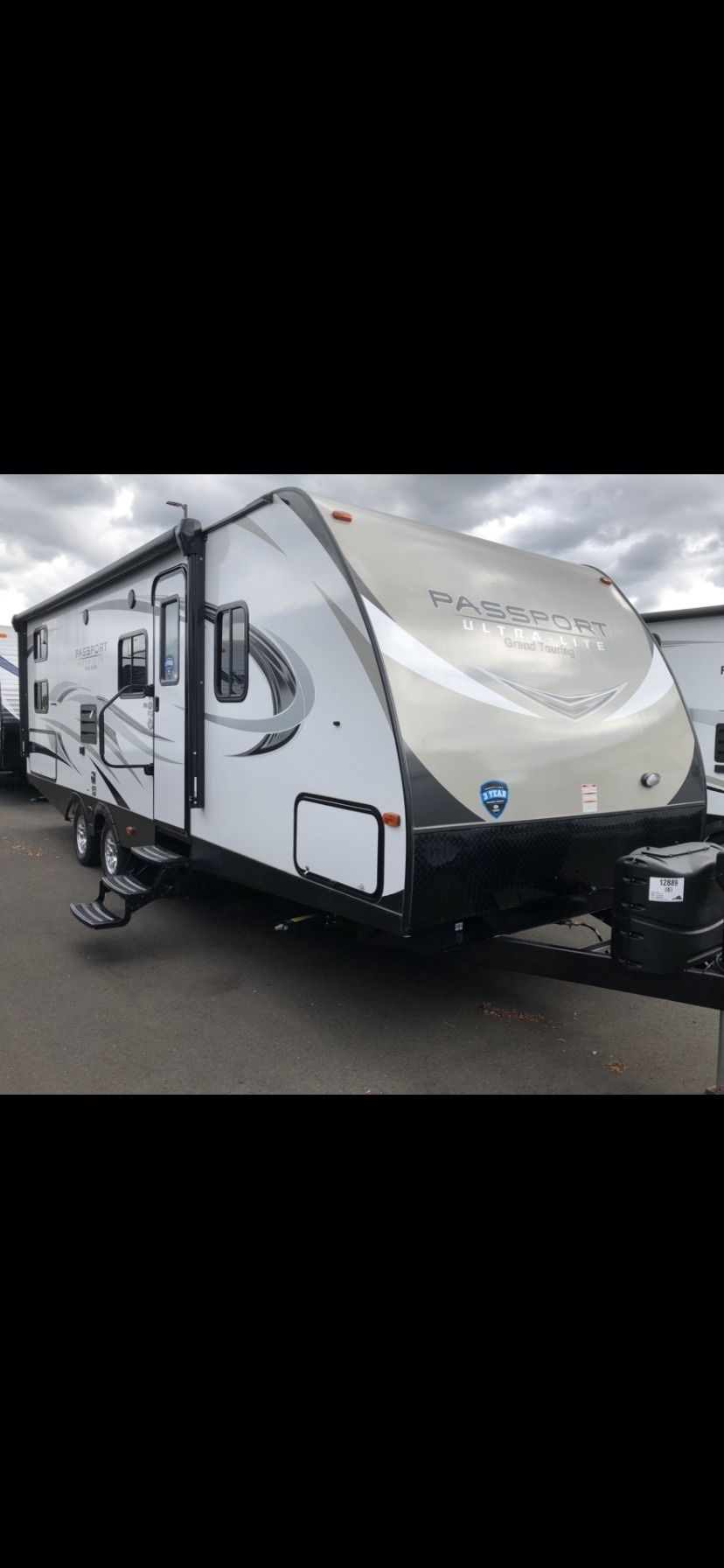 2018 Passport 2670 BHWE
