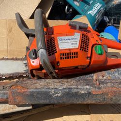 Huskavarna 359 Big Boy Chainsaw- Great Shape Won't Last!
