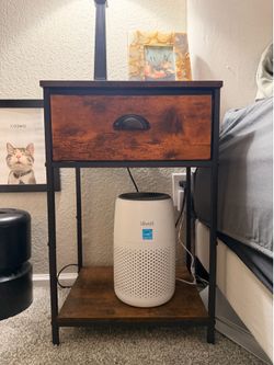 Set of 2 Nightstand/Side Tables