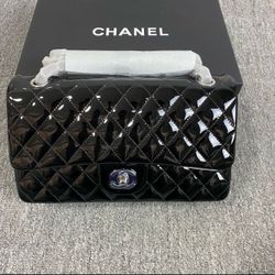 CHANEL 2010 Medium Classic Patent Double Flap shoulder bag