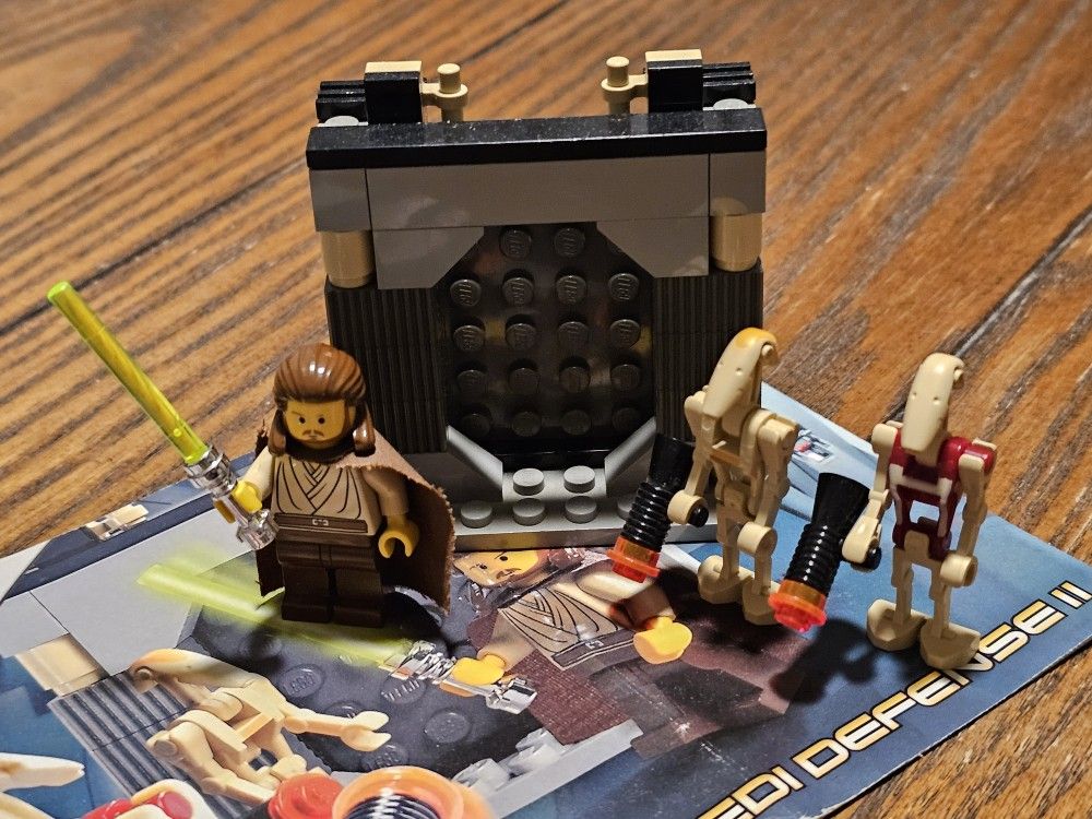 Star Wars Lego Jedi Defense I Set 7204