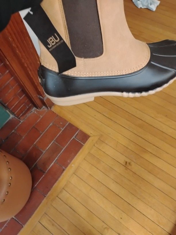 L.Lbean Style Waterproof Boots