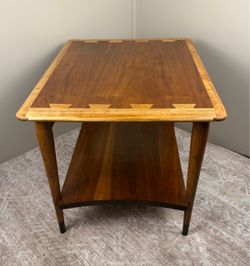 Vintage Lane Acclaim End Table | Mid Century Modern Walnut & Oak