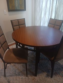Kitchen table and or chairs