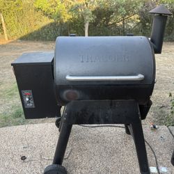 Traeger Grill BBQ Smoker