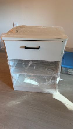 Night Stand with Outlets