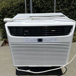 AC - Frigidaire 15,100 BTU 115V Window Air Conditioner Cools 850 Sq. Ft.