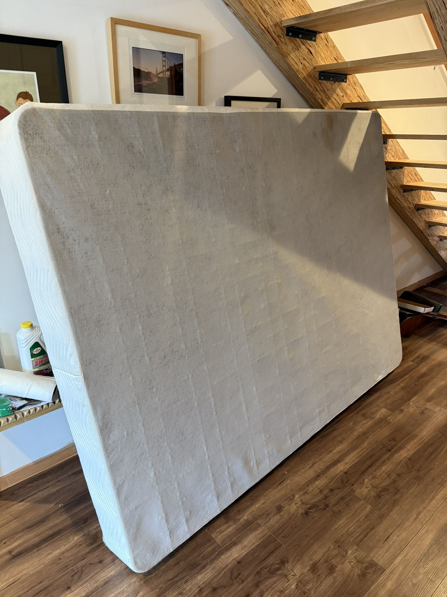 Free Queen Bed Box Spring And Mattress