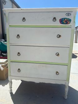 Free dresser