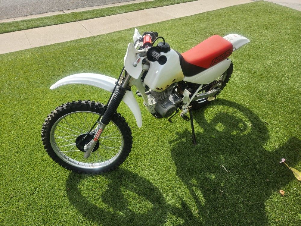 1999 honda xr100r plastics