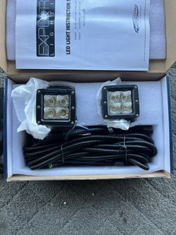 Toyota Tacoma Hood Lite Brackets With Pro Comp Ditch Lites