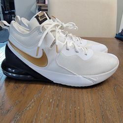 Nike Airmax Impact Mid Top