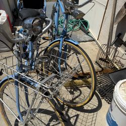 His and hers Schwinn Bikes
