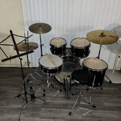 Tama Imperialstar Complete Drum Set 