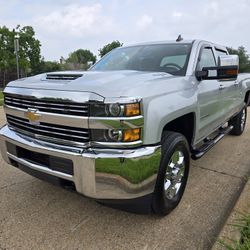 2017 Chevy Silverado 2500hd Duramax 