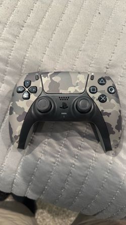 Camo PS5 Controller