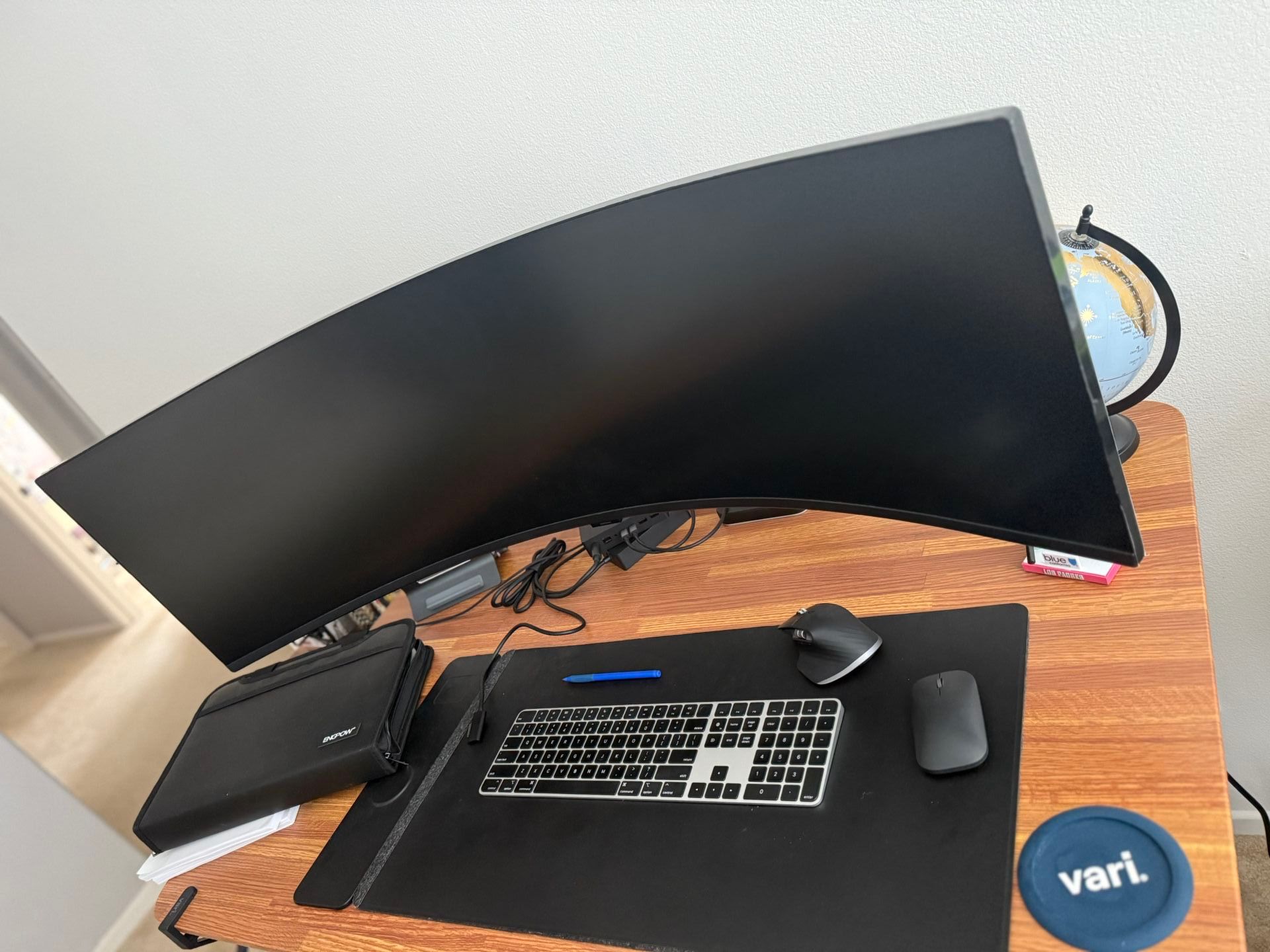 Samsung Curved Gaming Monitor W/ Stand