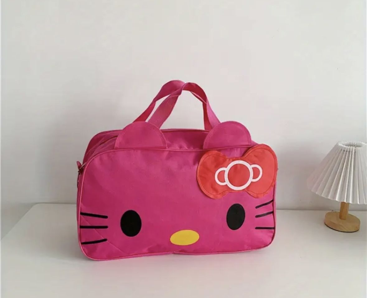 Pink Hello Kitty Travel Bag!