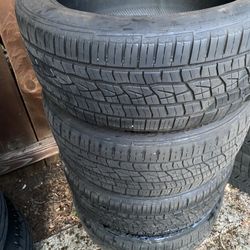 Set Of 4 215/45ZR17 Continental Tires