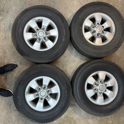 Toyota 4Runner and Tacoma Set Of Wheels