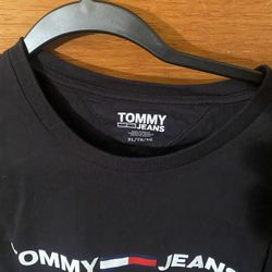 Tommy Jeans Men’s Black Long Sleeve Shirt - XL
