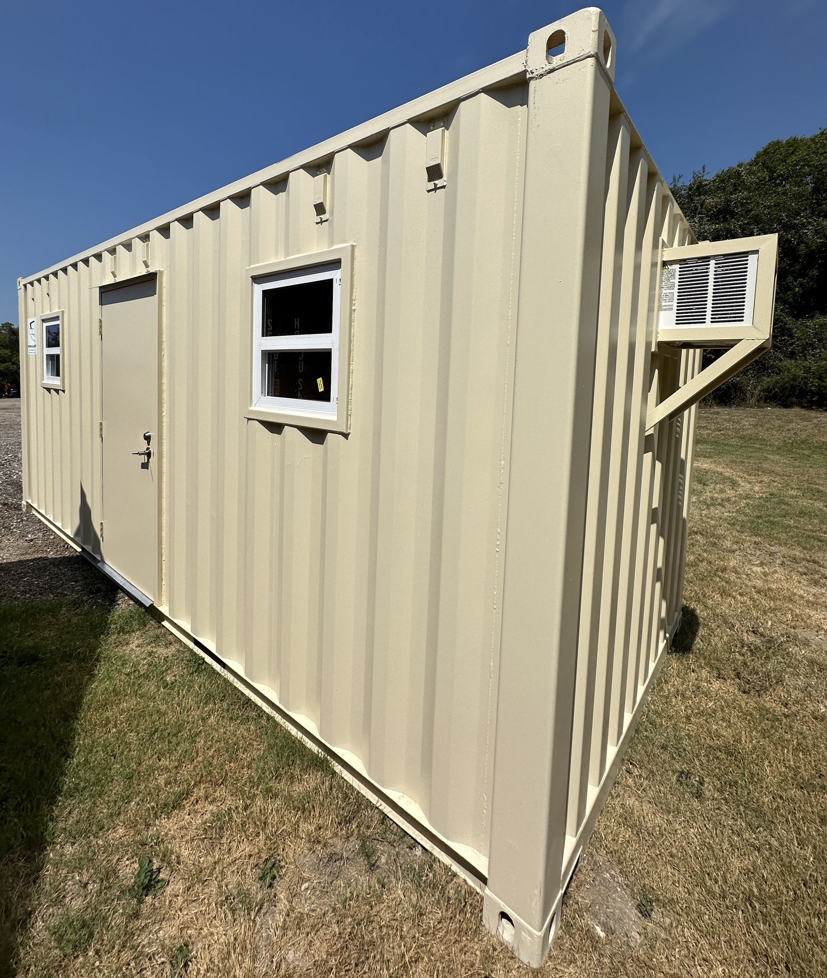 20ft Mobile Office/Living Space
