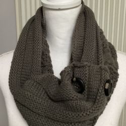 Women’s Quality Neck Scarf