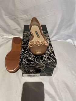 Melissa Jelly Flats with Flower Detail Size 6