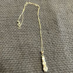 Woman stealing silver 925 necklace beautiful  