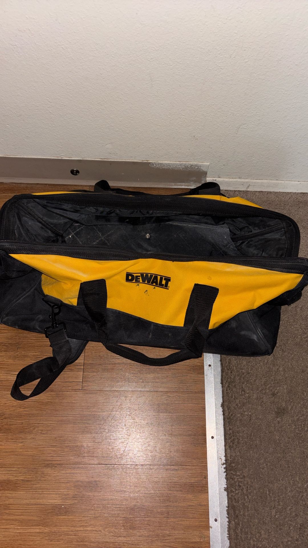 Dewalt Bag 