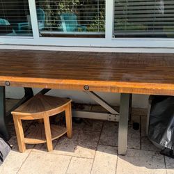 Dining room table