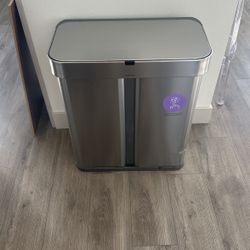 Simple Human Recycling And Trash 