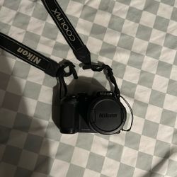 Nikon 40x Coolplx B500