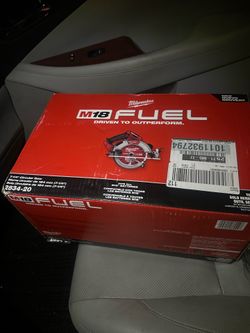 Milwaukee m18 fuel 7-1/4” circular saw new