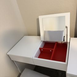 Makeup Desk