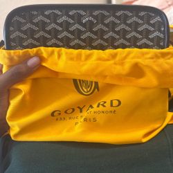 Goyard pouch
