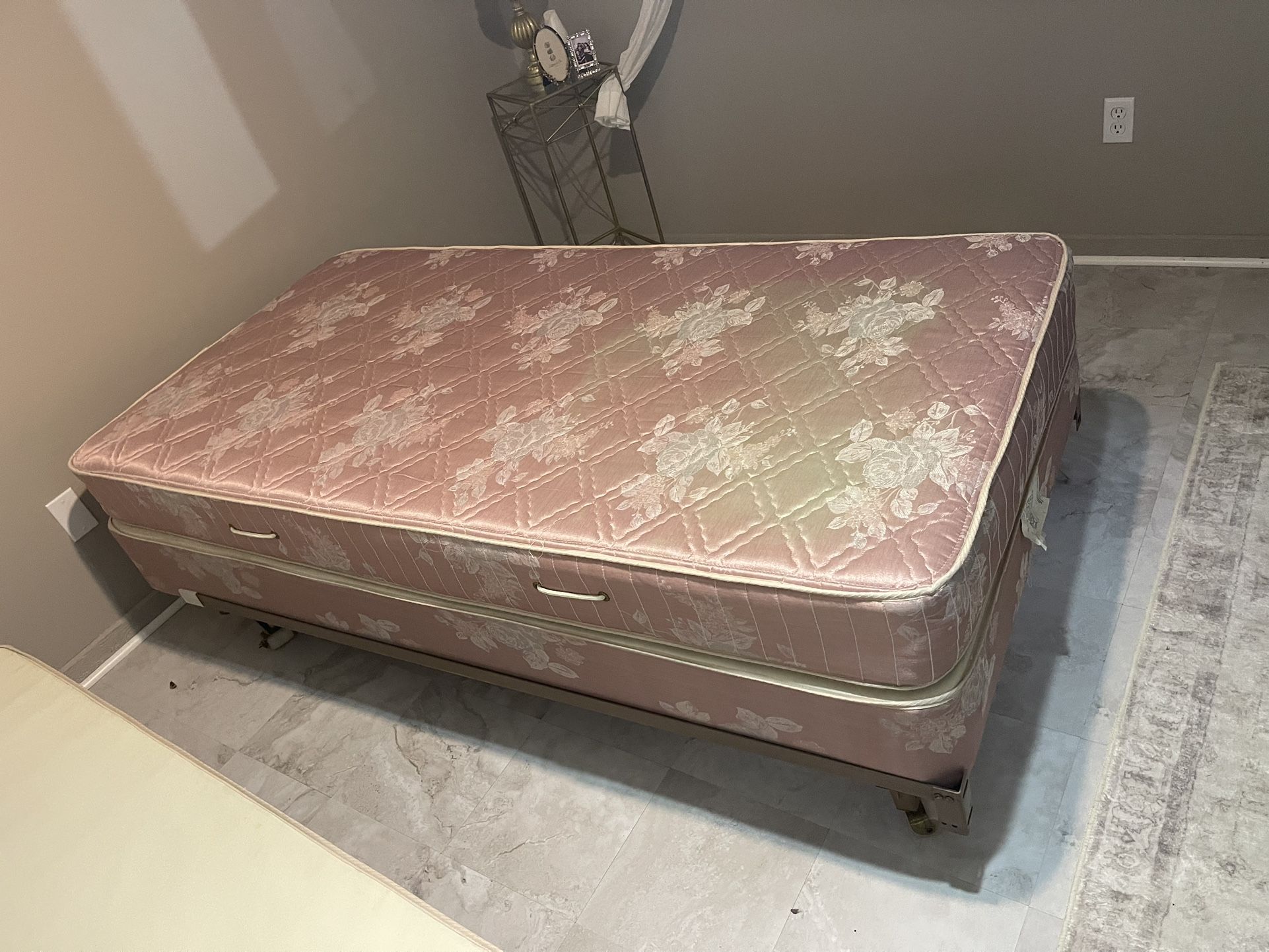 Twin Mattress Box Spring And Frame