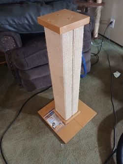 Smart cat Ultimate Scratching Post