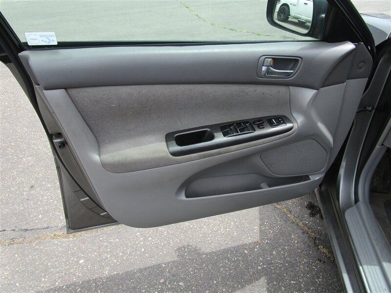 2006 Toyota Camry Standard