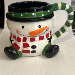 HANDMADE/HAND-PAINTED CERAMIC CHRISTMAS MUG