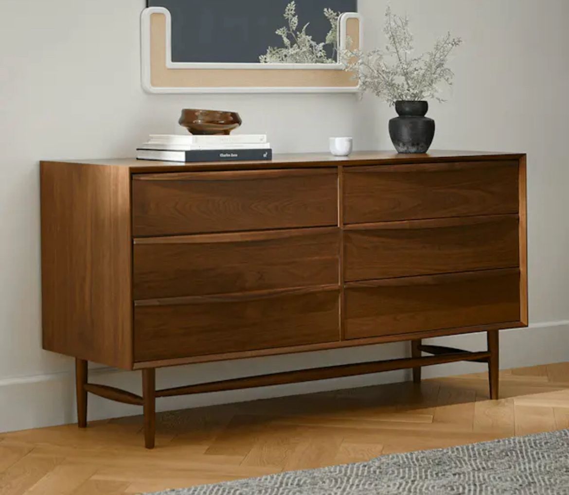 Article 6-drawer Dresser