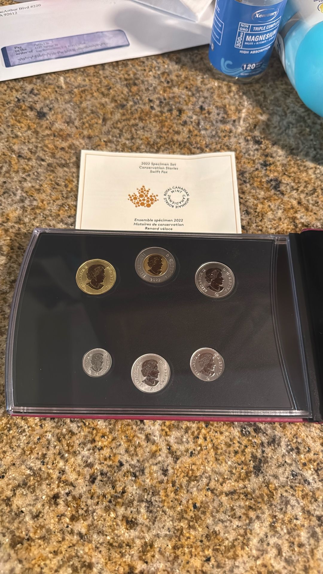 Monedas $90