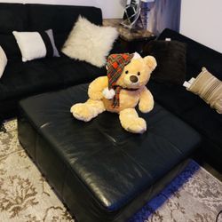 Couch’s / Two Black Futon With 360 Spend Couch