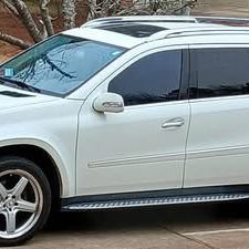 2009 kit GL 550 4MATIC Sport Utility 4D
