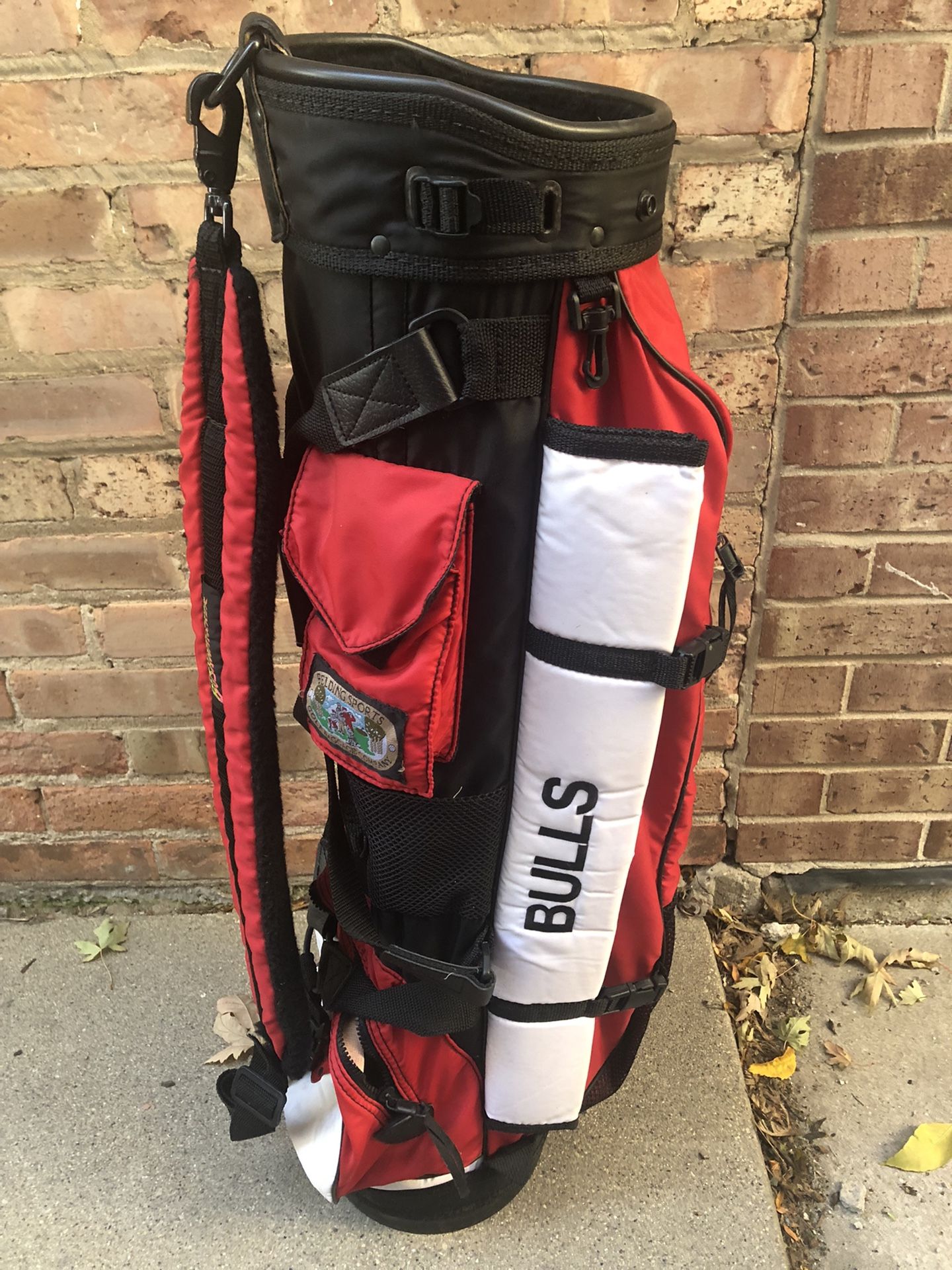 Belding Sports Bushwacker Original Chicago Bulls NBA Golf Bag