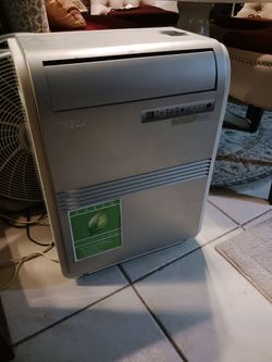 COMMERCIAL COOL PORTABLE AIR CONDITIONER WITH VENT HOSE RUNS ICE COLD 68 FIRM TOO PAID 489