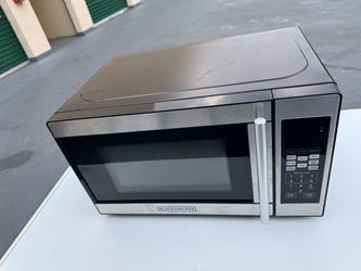 Micro wave stainless steel 700 watt (free local delivery)