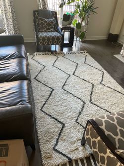 West Elm Area Rug - 5 x6